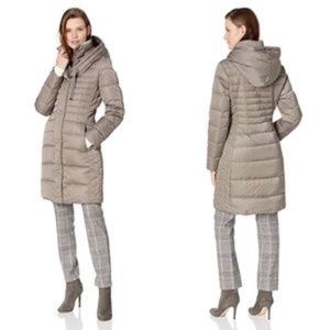 Tahari Tan Puffer Coat With Inner Bib And Hood